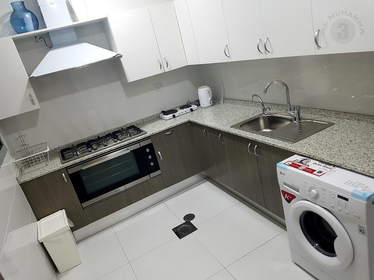 Al Muhanna Plaza Luxury Apartments Кувейт Экстерьер фото